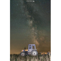 Tracteur dans un champs...