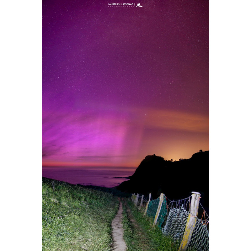 Oeuvre N°192/200, Aurore Boréale depuis les cotes du Pays Basque Fin 2018-2024
