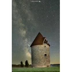 Photo du Moulin de Ladaux vers Créon et Targon sous la voie lactée