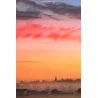 Lever de soleil sur la bastide de Monségu, village de Gironde et de son Eglise et de ces halles