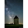 Photo du Moulin de Ladaux vers Créon et Targon sous la voie lactée